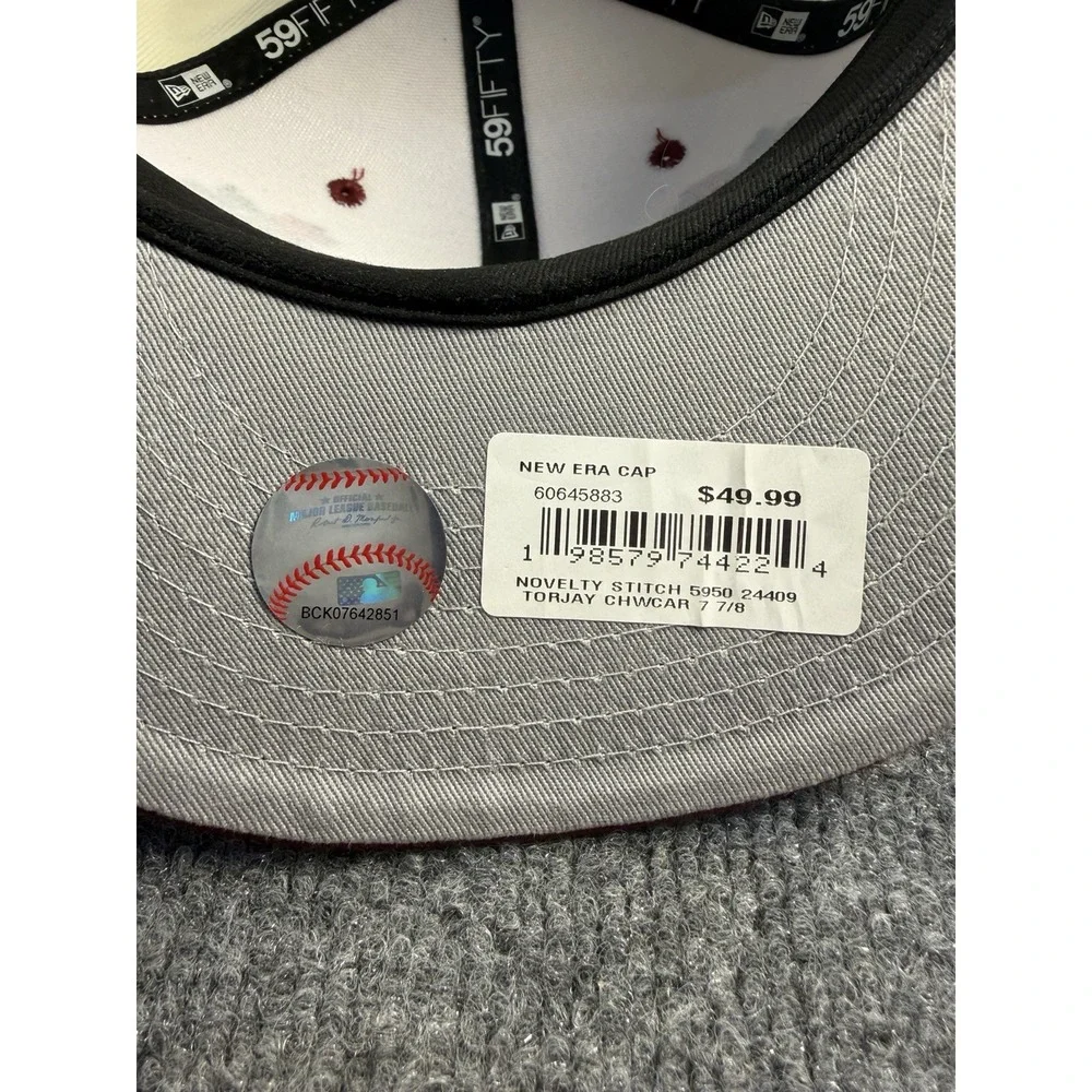 TORONTO BLUE JAYS SIZE‎ 7-7/8 MENS FLAT BILL HAT~BASEBALL CAP~EMBROIDERED~NWT